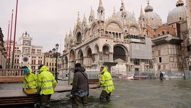 Наводнение в Венеции повредило мозаичный пол в соборе Святого Марка
