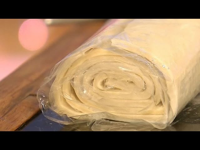 Как приготовить слоеное тесто дома: Видео - рецепт слоеного теста