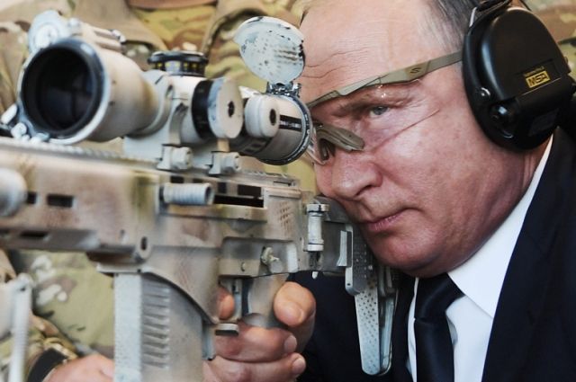 Путин назвал приоритетные задачи в развитии Вооруженных сил РФ