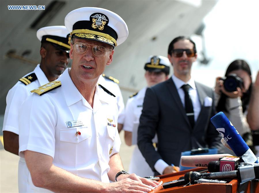 В Бахрейне скончался командующий Пятым флотом ВМС США