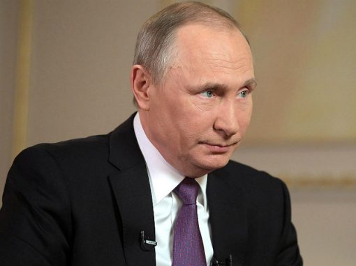 Владимир Путин призвал «оставить в покое» Меланию Трамп