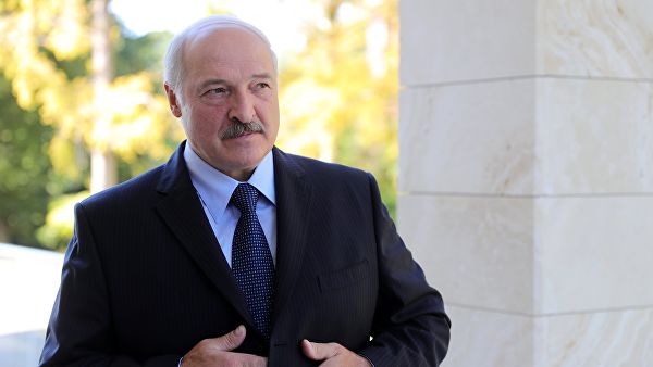 Лукашенко рассказал, когда можно ругаться матом