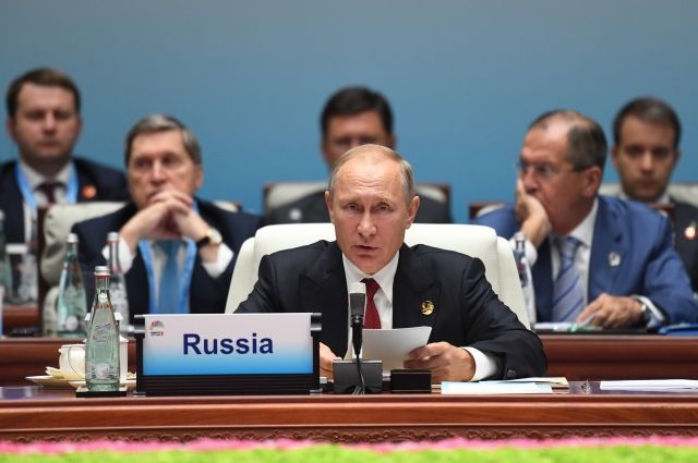 Путин: в КНДР будут есть траву, но не откажутся от ядерных испытаний