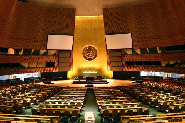 Генассамблея ООН по призыву Киева выступила против России