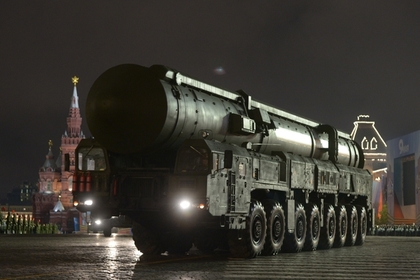 В России выпустят монеты с ракетными комплексами "Тополь" и "Ярс"