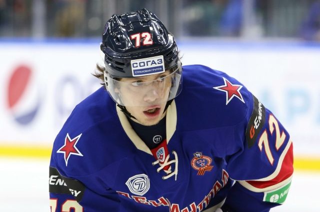 Россиянину обещают пожизненный запас водки за контракт с клубом НХЛ