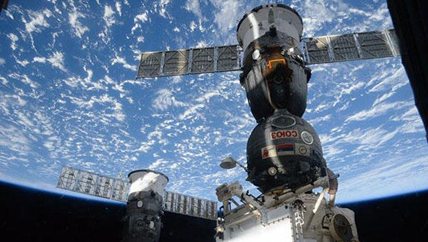 Космическим туристам в России для подготовки к полету понадобится один день