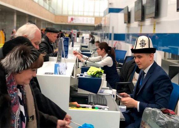Пассажир почти три месяца живет в аэропорту Бишкека