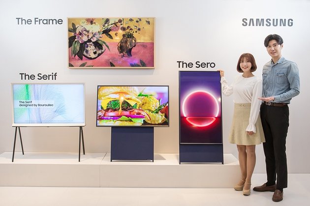 Samsung представила вертикальный телевизор