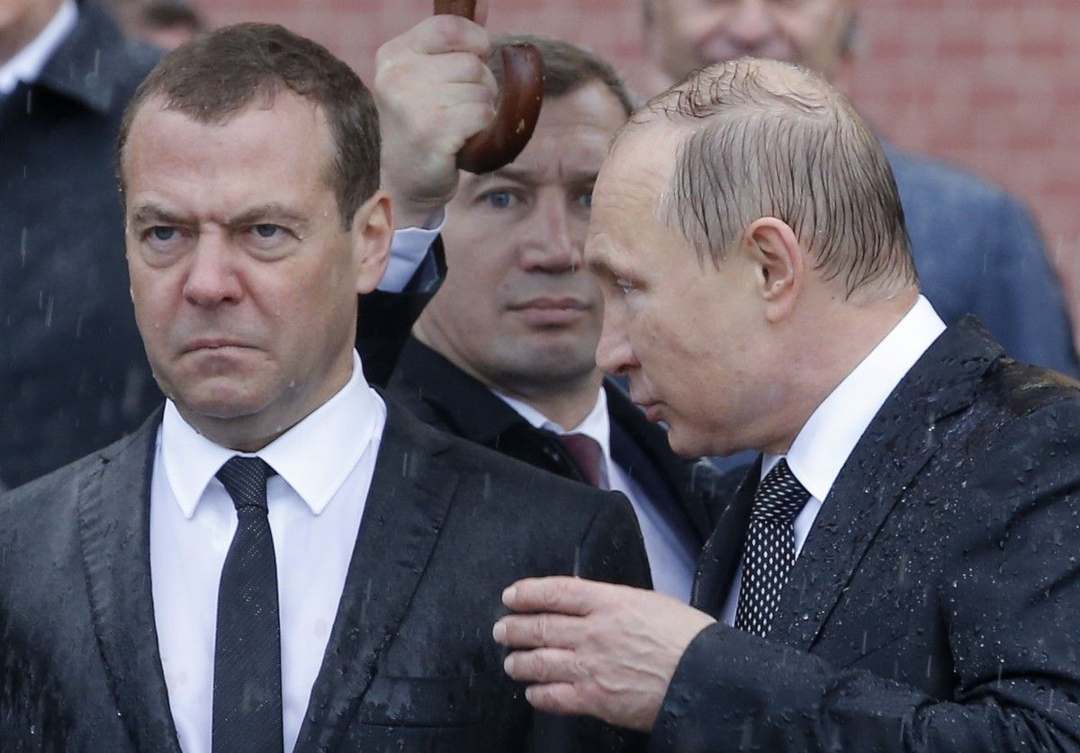 Счетная палата открыто обвинила правительство Медведева в некомпетентности.