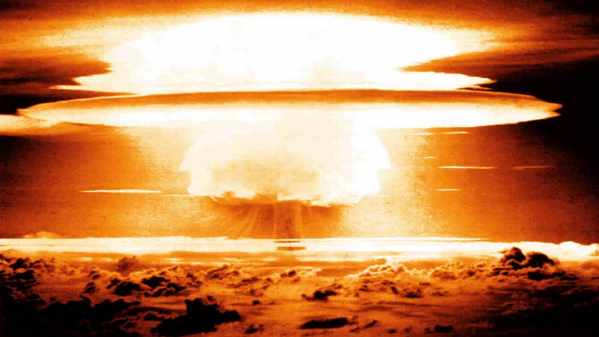 Американский ядерный саркофаг треснул: Тихий океан под угрозой радиоактивного заражения