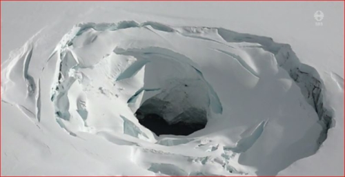 Самый большой ледник Исландии тает, как оставленное в тепле мороженое.