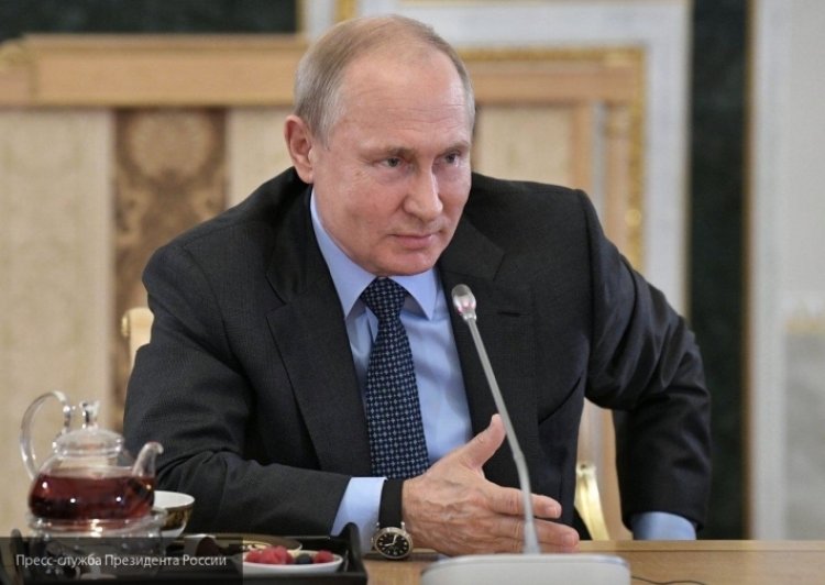 Куликов объяснил, почему западные СМИ «напряглись» на ПМЭФ из-за Путина...