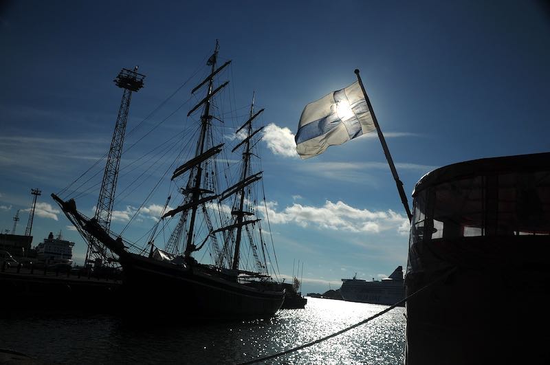 Сами защитимся: финны выступили против НАТО