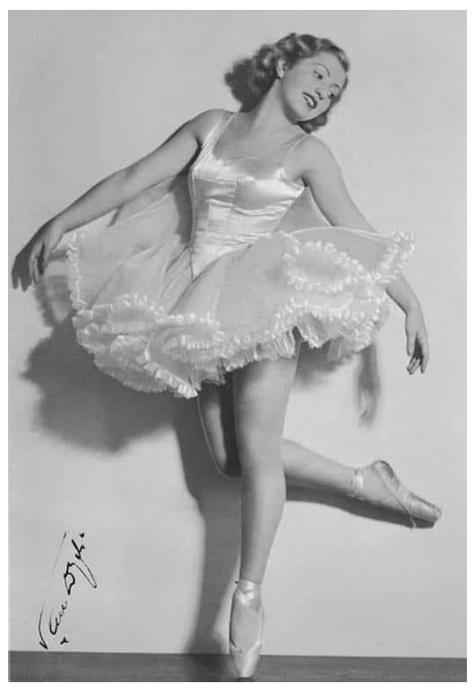 Пoльская балерина, 23-летняя Франческа Манн