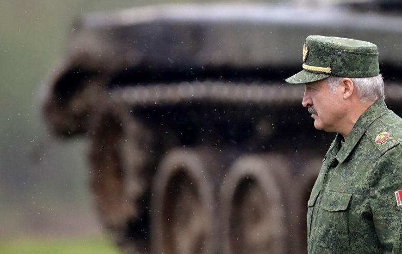 Лукашенко подпишет закон об отсрочках. Беларусь не стоит перед выбором: НАТО или Россия