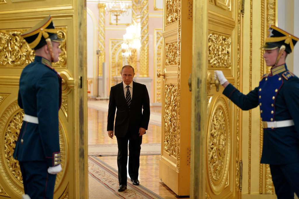 «Десяток государств вместо России»: как Путин спас страну от разделения
