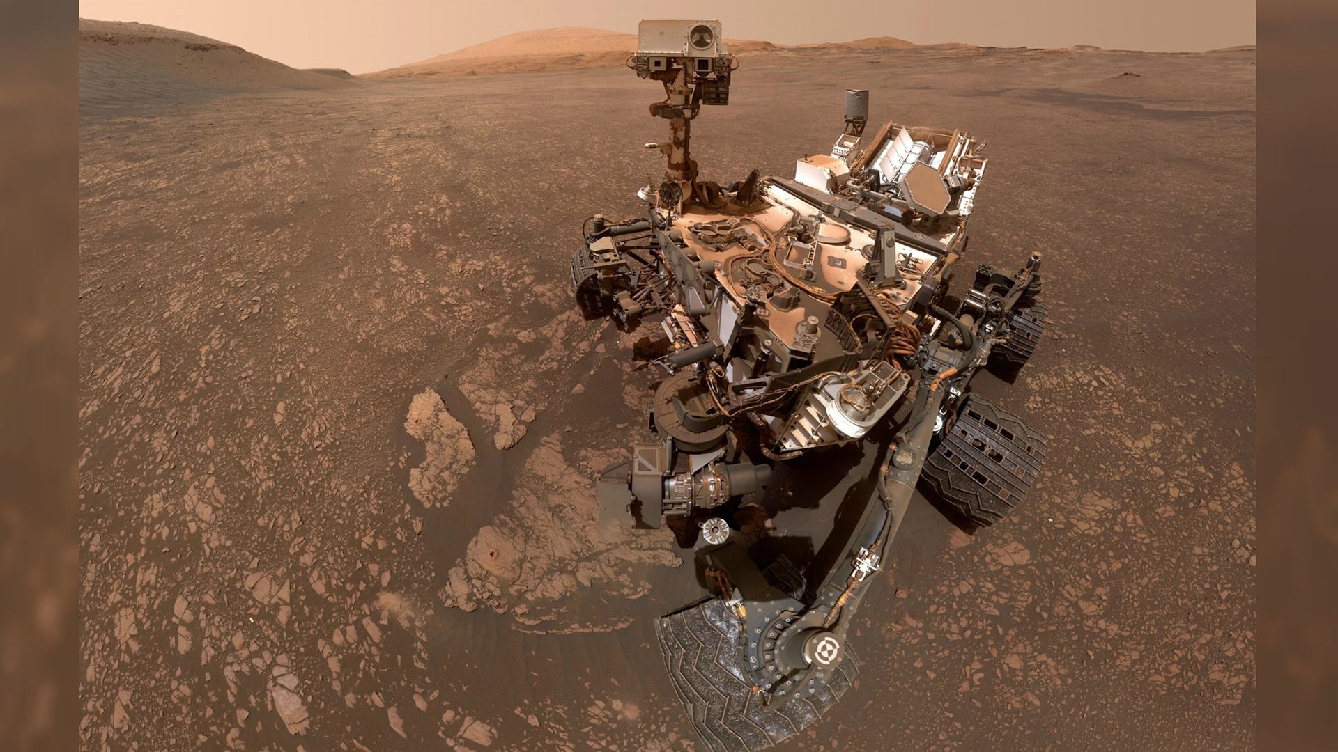 В атмосфере Марса обнаружена "немыслимая" кислородная аномалия