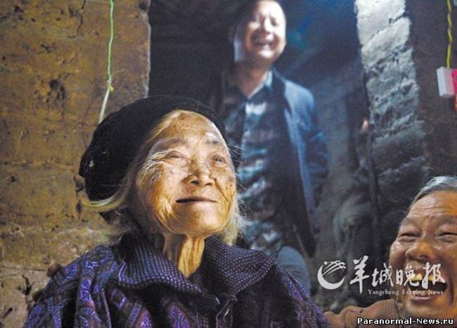 Китайская столетняя бабушка ожила через 16 часов после смерти