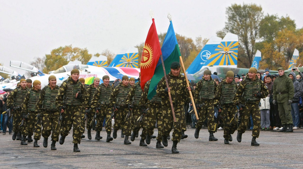 «Россия, построй военную базу» Россия ведет переговоры о размещении в Киргизии второй военной базы