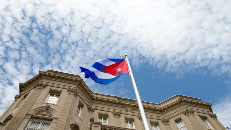 Власти Кубы ответили на решение о высылке дипломатов