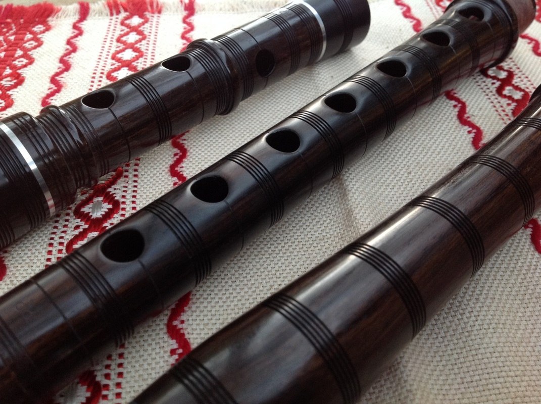 Кавал — болгарский пастушеский духовой деревянный музыкальный инструмент.