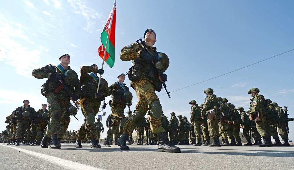 В Киеве рассказали, за какое время белорусские войска могут разгромить армию Польши
