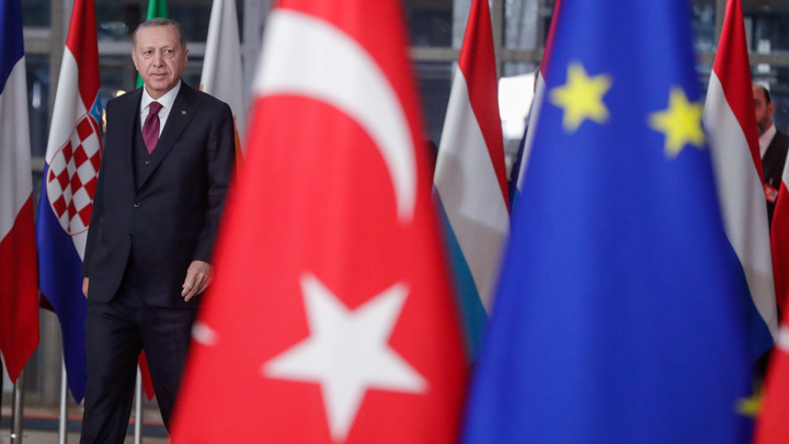 Эрдоган – Макрону: это вы убили миллионы людей