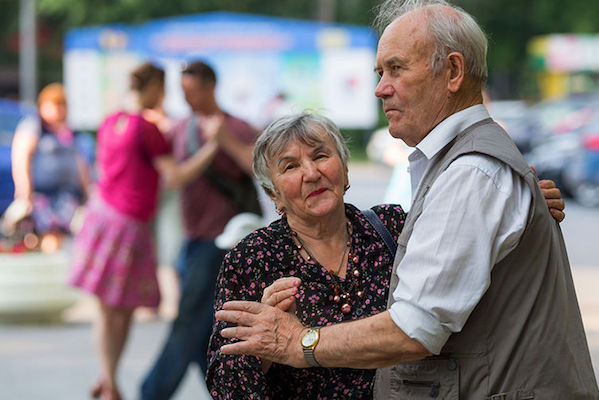 Пенсионерам в России живётся хорошо-хватит ныть !