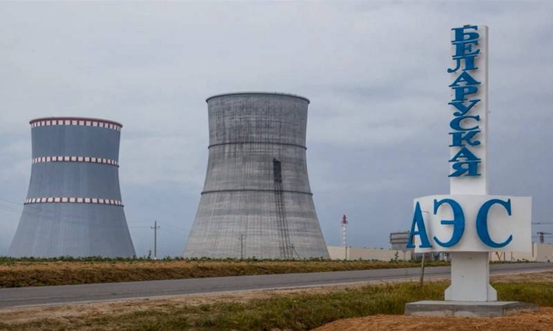 Лукашенко назвал сроки запуска первого энергоблока БелАЭС