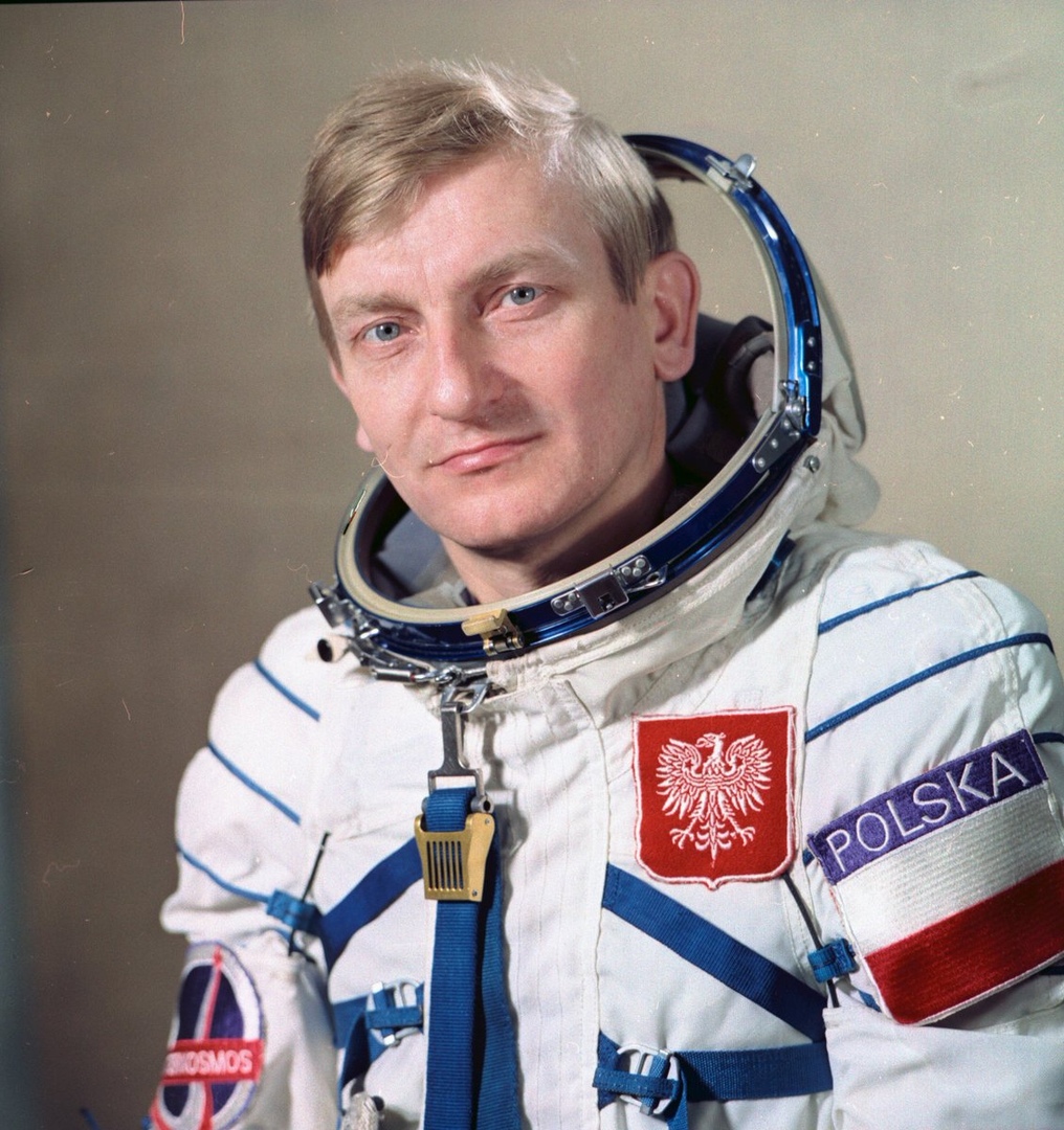 Мирослав Гермашевский - космонавт-исследователь космического корабля (КК) 