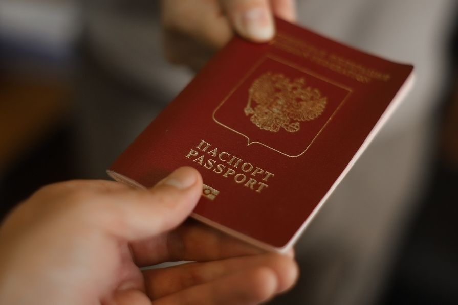 «Золотые паспорта» предложили ввести в России