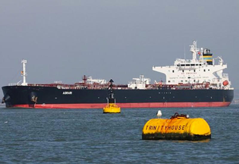 Греческий танкер подорвался у берегов Саудовской Аравии