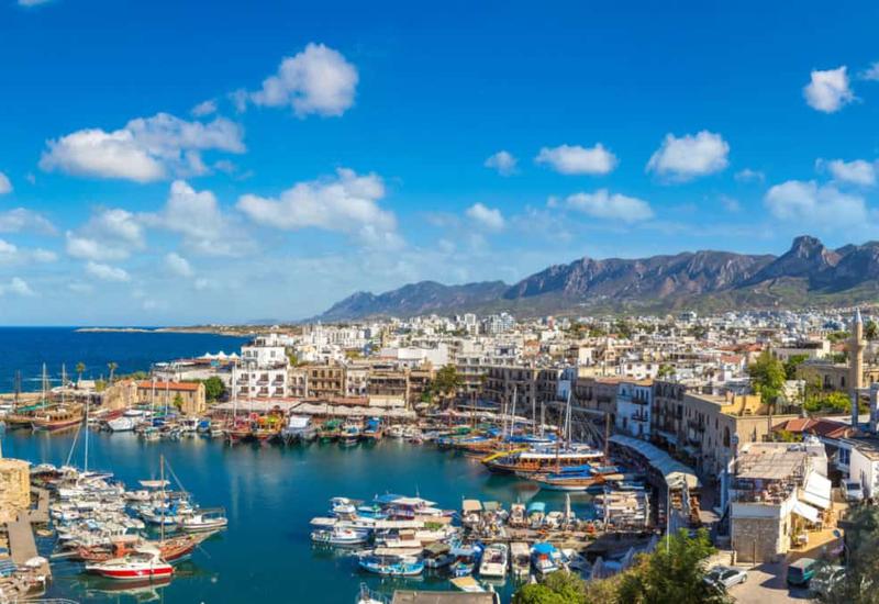 На Кипре увеличивается действие комендантского часа - с 1 декабря