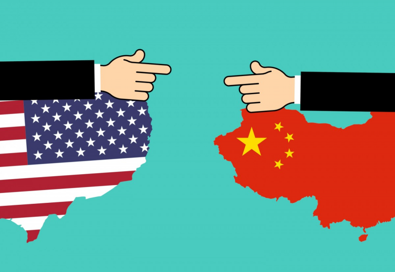 США начинают «холодную войну» против КНР