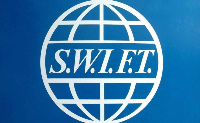 Россия скорее сама откажется от SWIFT, чем ее заблокируют