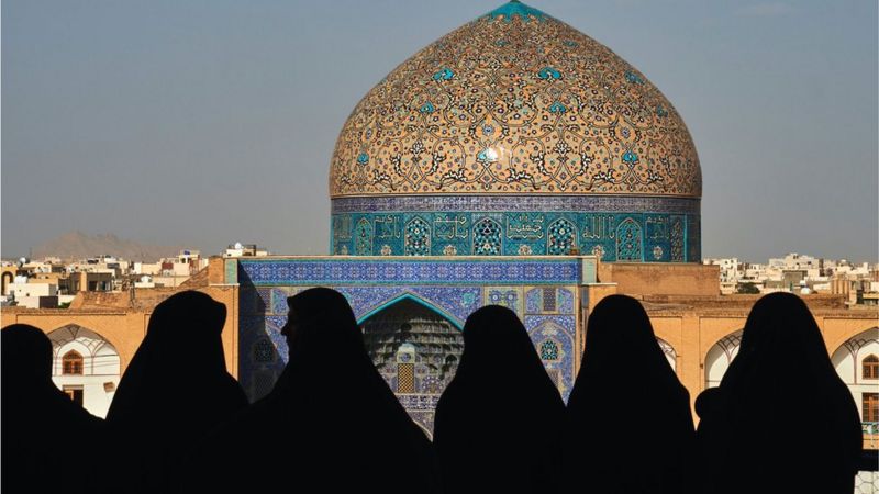 Почему иранцы, рискуя жизнью, уходят из ислама?