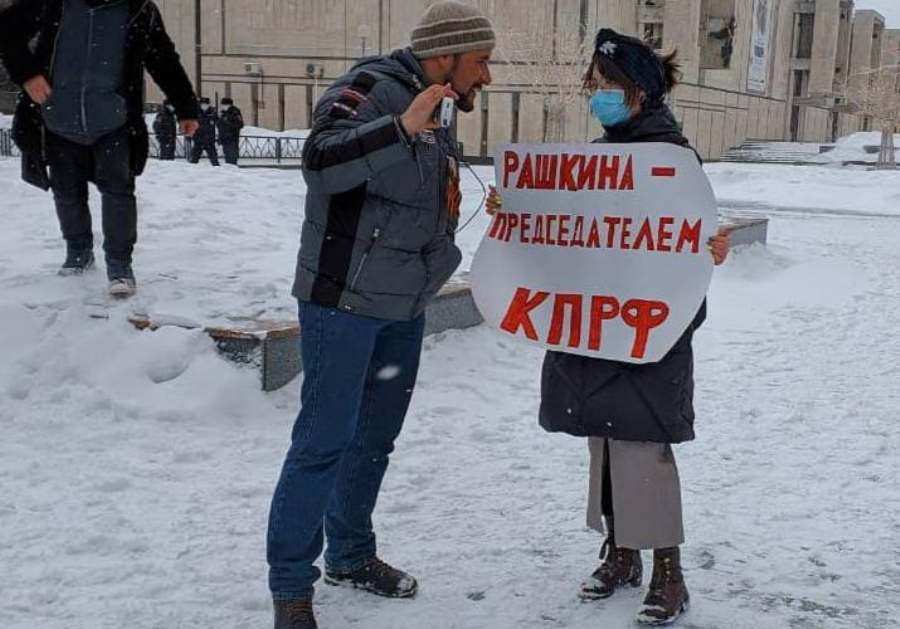 «Чёрный провокатор» – в Госдуме обрушились с критикой на коммуниста-навальниста Рашкина