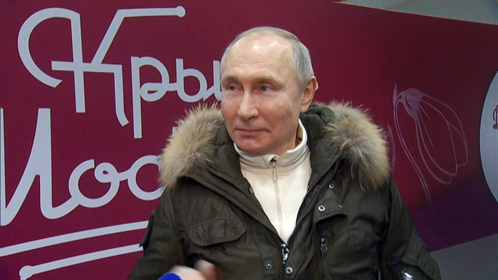 Путин предложил Байдену поговорить