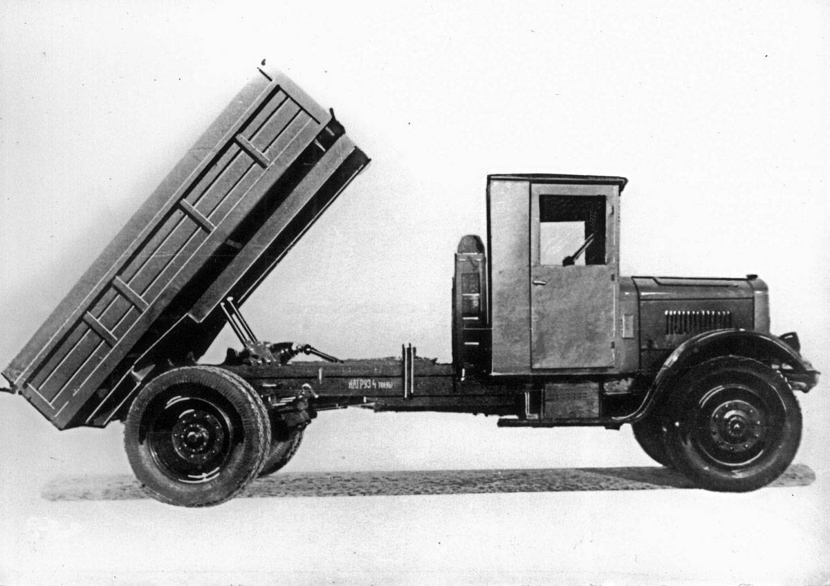 ГАЗ-М1: что означали серийные номера первых советских автомобилей