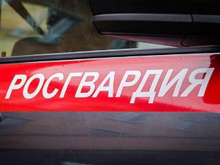 В Южно-Сахалинске силовики положили лицом в пол девятилетних спортсменов