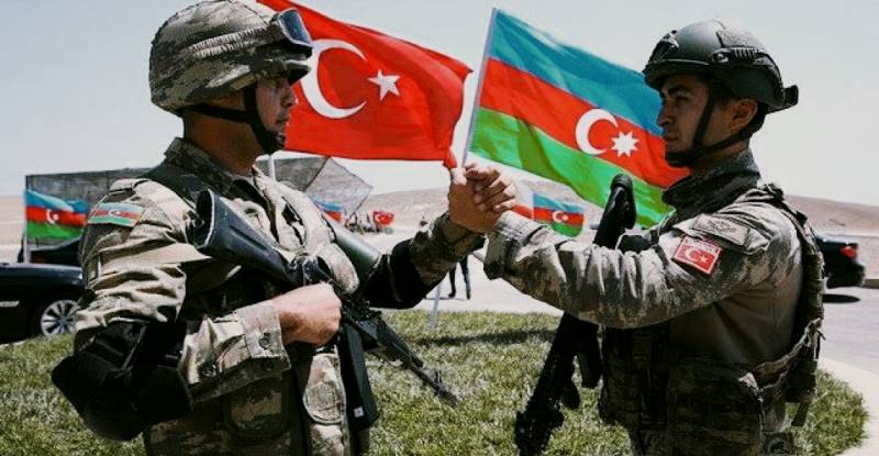 Стальная хватка «мягкой силы»: Турция в Азербайджане