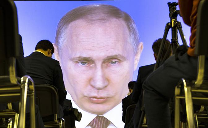 «Все ждут „священного пенделя“ от Путина» Сколько команд президента исполняется, а сколько — нет?