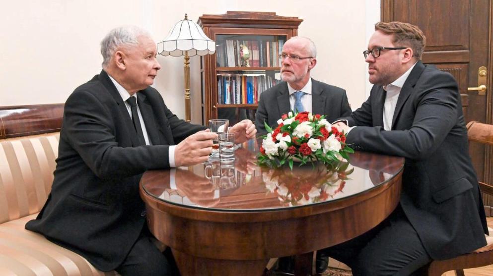 Качиньский: Россия, как и Германия, «должна заплатить» нам компенсацию
