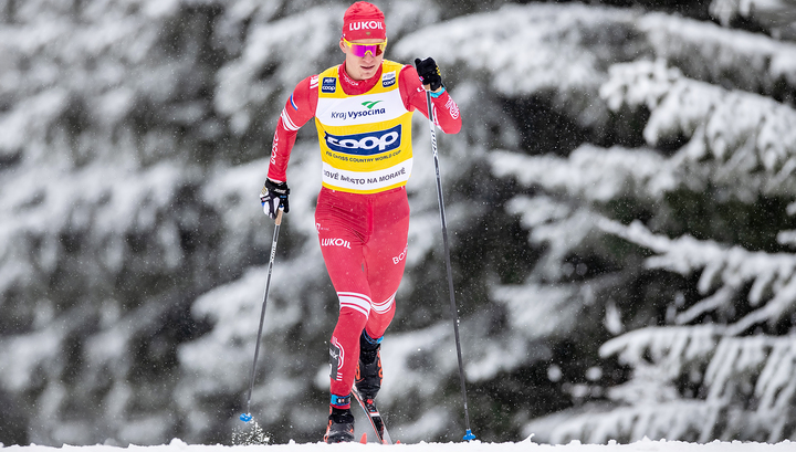 Лыжник Александр Большунов победил на этапе Кубка мира
