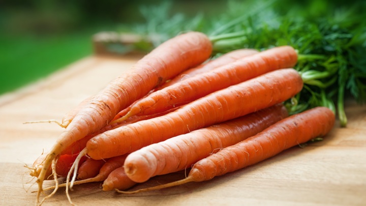 Гордеев: наценка на морковь от поля до прилавка достигает 350%, на картофель – 165%