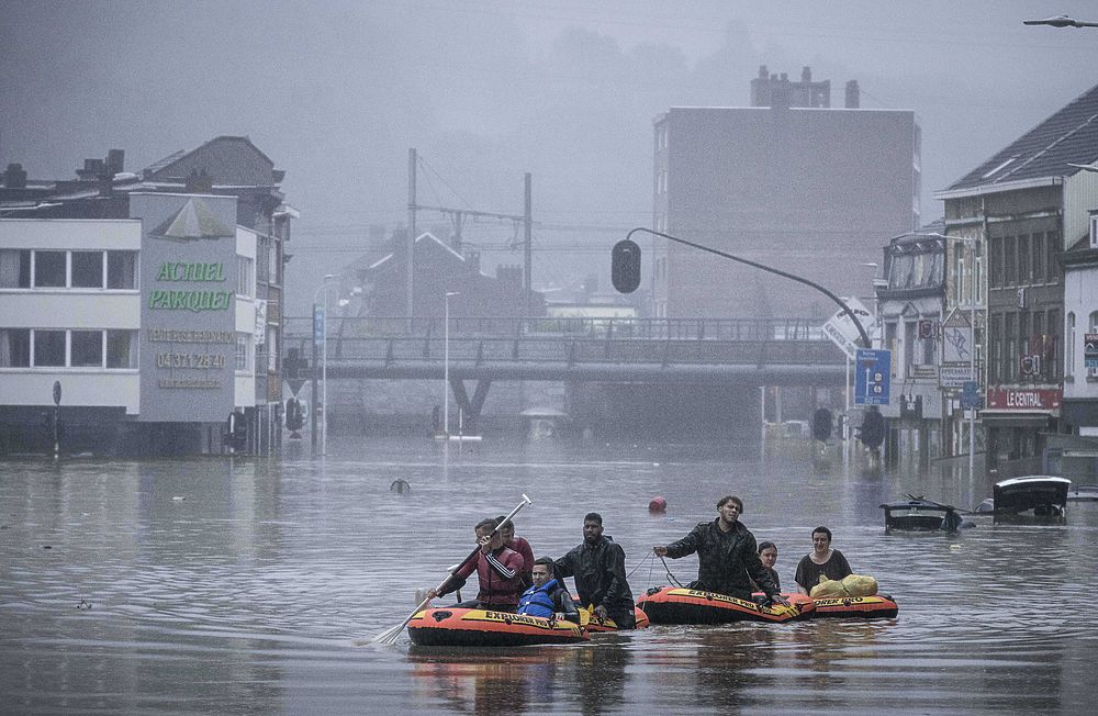 Потоп в Европе: жертвами стихии стали более 200 человек. И это еще не полные цифры. Более 2000 числятся пропавшими.