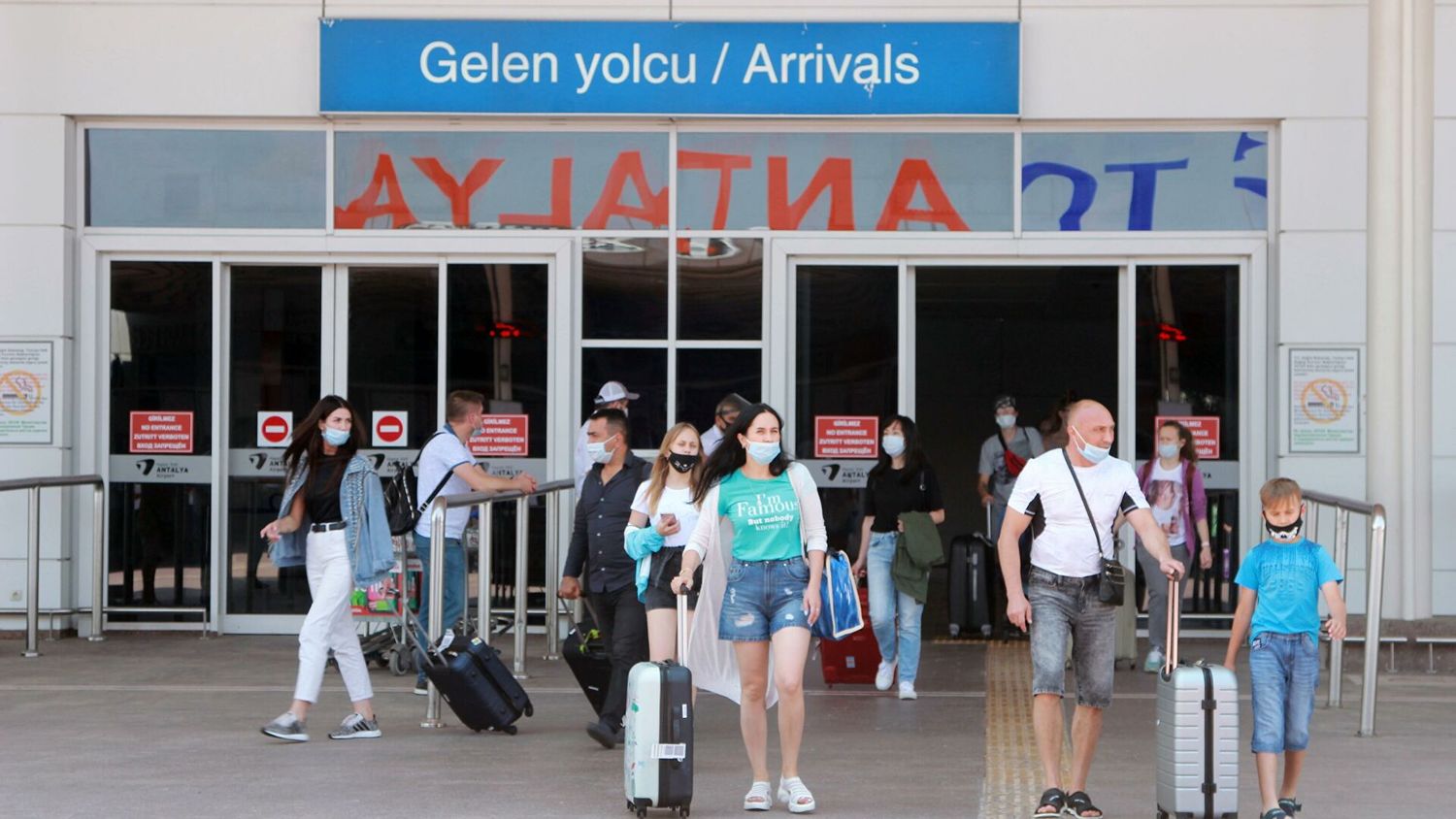 Турция оказалась на грани прекращения авиасообщения с Россией