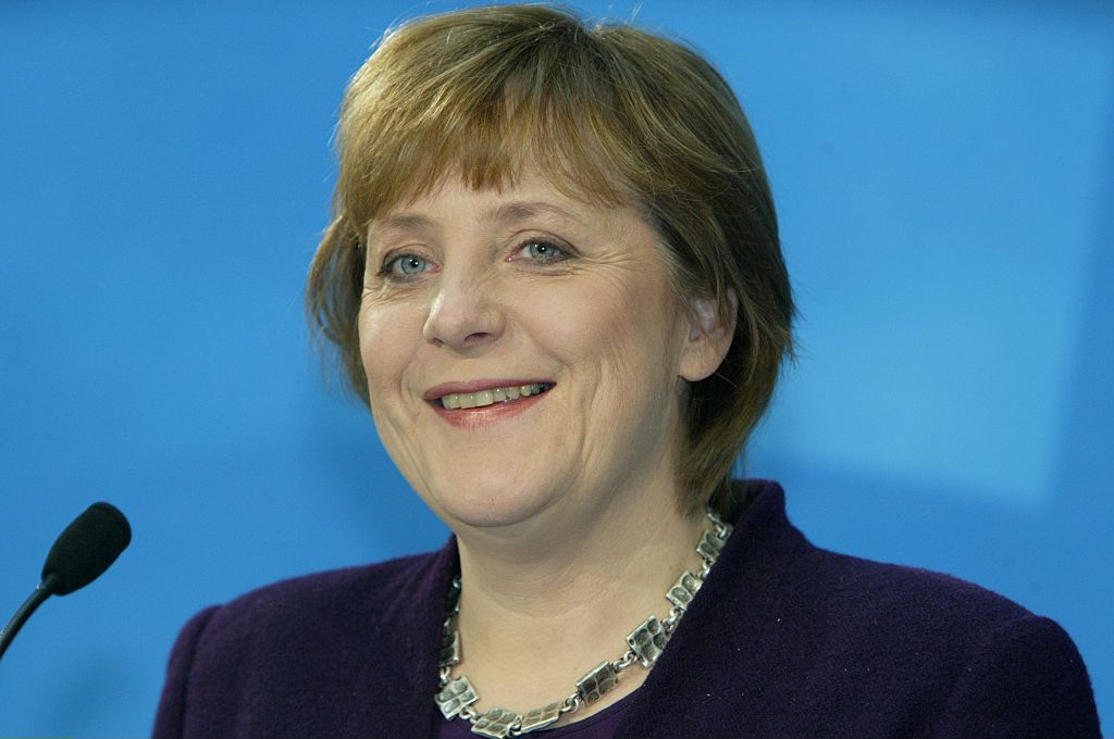 Она лежала на кухне и плакала: личные трагедии и победы Ангелы Меркель