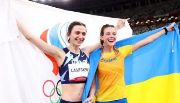 «Зрада» с Олимпиады: Украинская и российская спортсменки сделали совместное фото